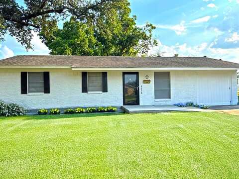 4318 Pineridge Drive, Garland, TX 75042