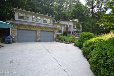 102 Greywood Place, Oak Ridge, TN 37830