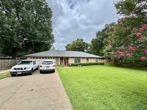 210 E Twilight Dr, Longview, TX 75604