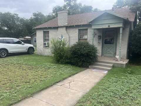 2206 26th Street, Lubbock, TX 79411