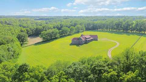 1599 Woodlake Road, Midway, KY 40347