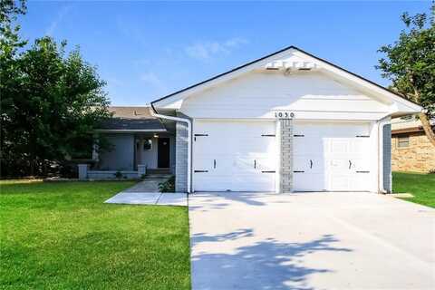 1030 W Churchill Way, Mustang, OK 73064