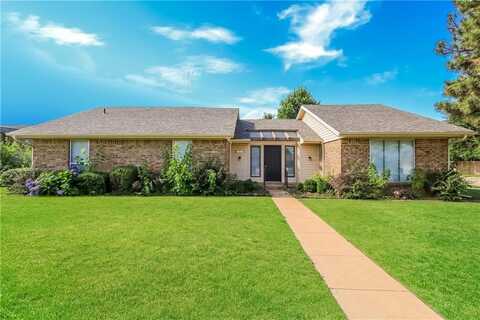 3920 Green Hills Court, Norman, OK 73072