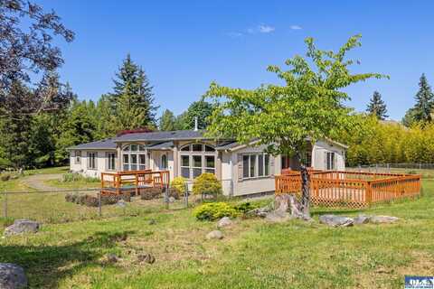 262 Birdsong Dr., Port Angeles, WA 98362