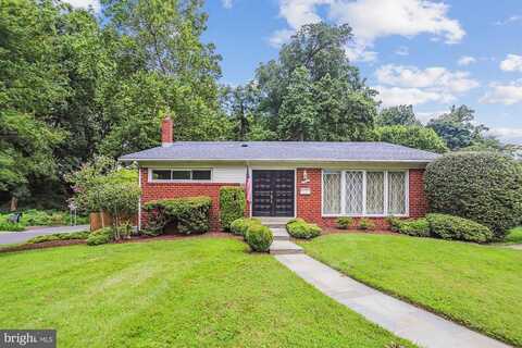 3909 WOODLAWN RD, CHEVY CHASE, MD 20815