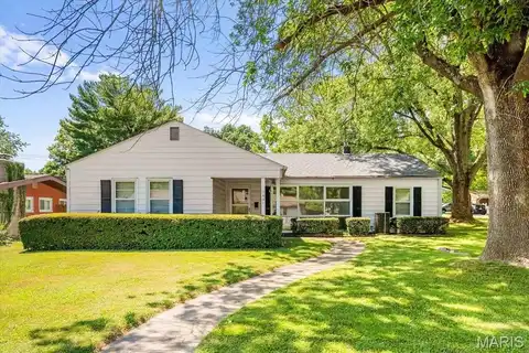 1631 Foster Drive, Belleville, IL 62226