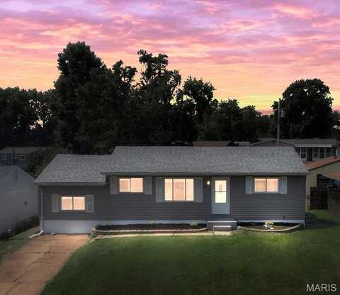 208 Rouen Drive, Mehlville, MO 63129