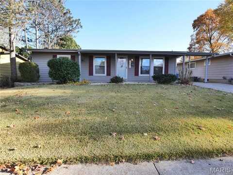 2340 Palm Drive, Florissant, MO 63031