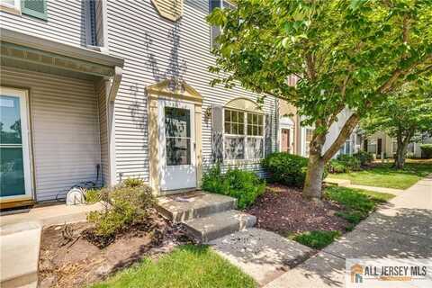 43 Colleen Court, Brunswick Gardens, NJ 08824