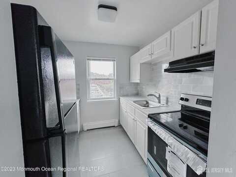 289 Main Street, Spotswood, NJ 08884