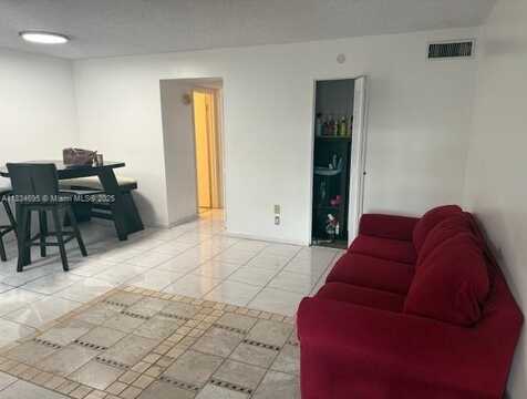 1425 Arthur St, Hollywood, FL 33020