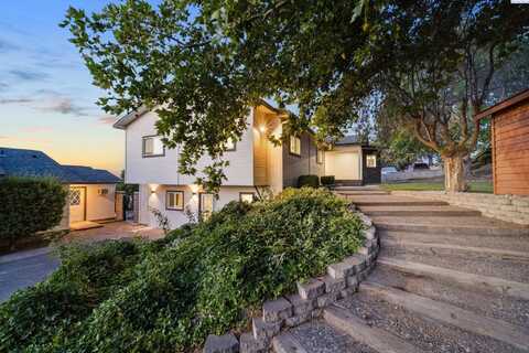 4605 S Ledbetter Street, Kennewick, WA 99337