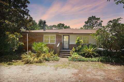 2153 Bergren Rd, Gulf Breeze, FL 32563