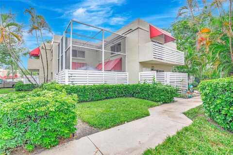 535 NW 98th Ave, Plantation, FL 33324