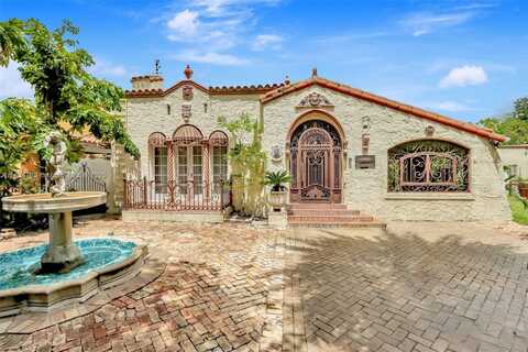 1231 Columbus Blvd., Coral Gables, FL 33134