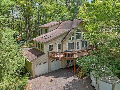 132 Woodbury Drive, Pocono Lake, PA 18347