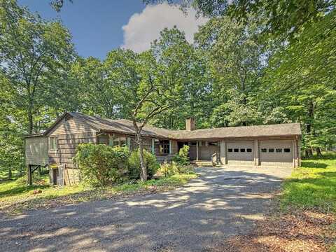 307 Foxglove Road, Stroudsburg, PA 18360