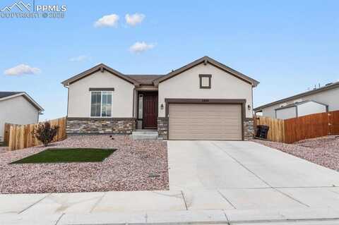 2209 Sunrise Lane, Pueblo, CO 81008