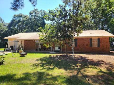 118 Quail Street, Poplarville, MS 39470