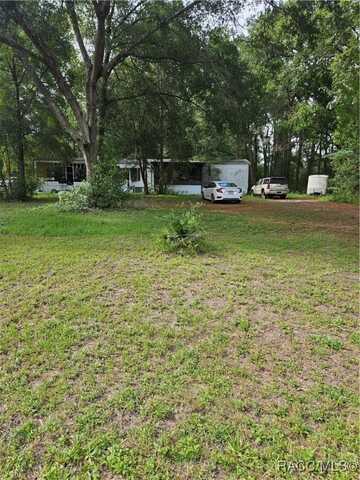 2747 E Center Street, Inverness, FL 34453