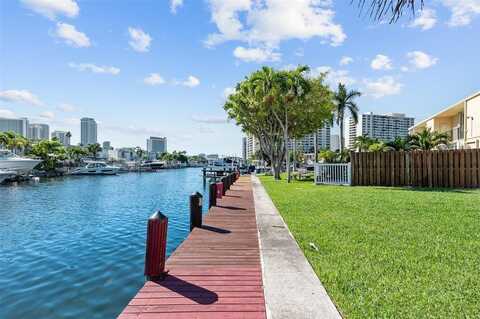 822 NE 25th Ave, Hallandale Beach, FL 33009