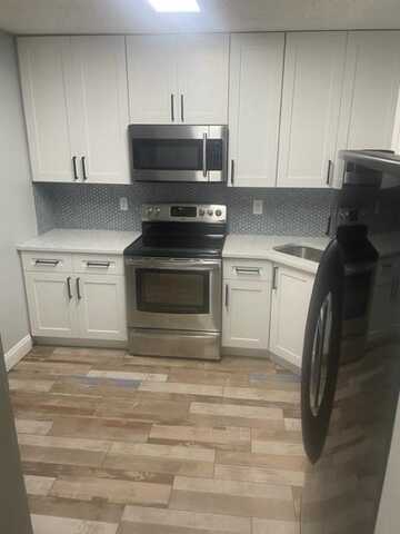 2516 NW 49th Ter, Pompano Beach, FL 33063