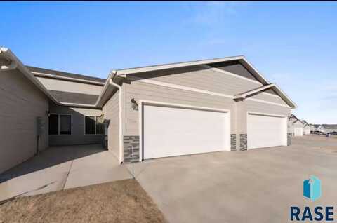 2504 E Copalis Pl, Sioux Falls, SD 57108