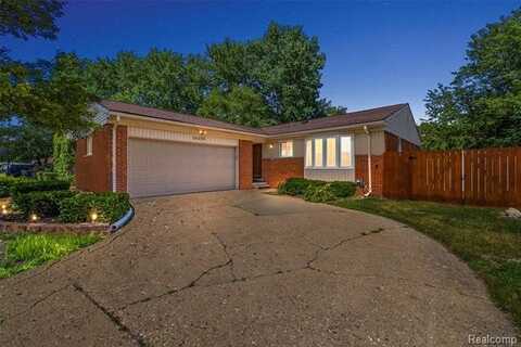 26250 Virginia Drive, Warren, MI 48091
