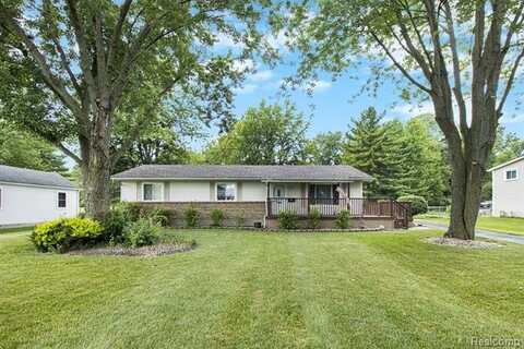 2100 Carleton West Road, Carleton, MI 48117