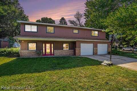 748 GREEN Street, South Haven, MI 49090