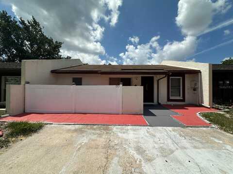 7715 GULF COURT, TEMPLE TERRACE, FL 33637