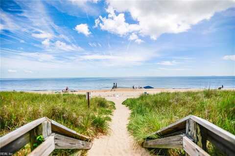 1314 Little Bay Avenue, Norfolk, VA 23503