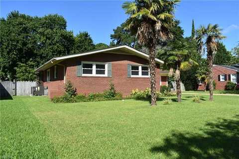 216 Charlotte Drive, Portsmouth, VA 23701