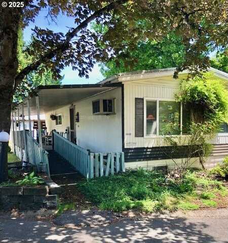 1475 GREEN ACRES RD, Eugene, OR 97408