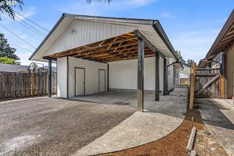 10063 SE BRANDEIS ST, Clackamas, OR 97015