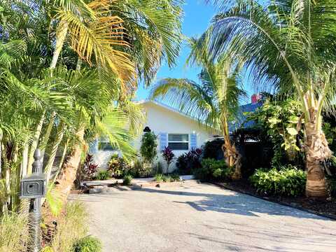 311 N Swinton Avenue, Delray Beach, FL 33444