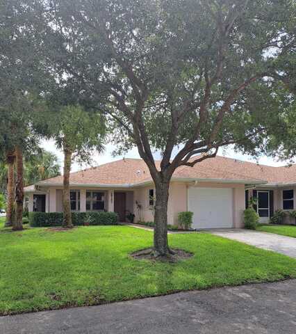 1747 N Dovetail Drive, Fort Pierce, FL 34982