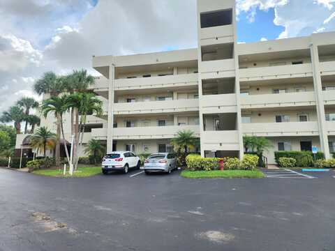 3178 Via Poinciana 402, Lake Worth, FL 33467