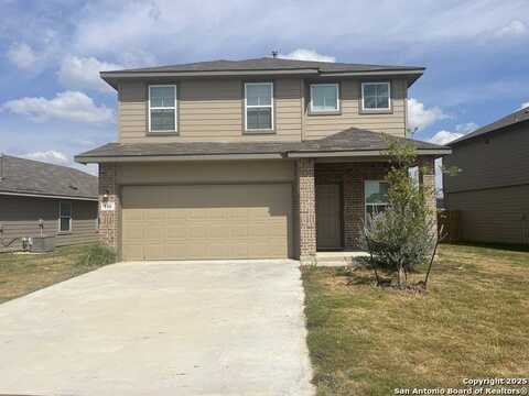 116 Bunkers Hill, Floresville, TX 78114