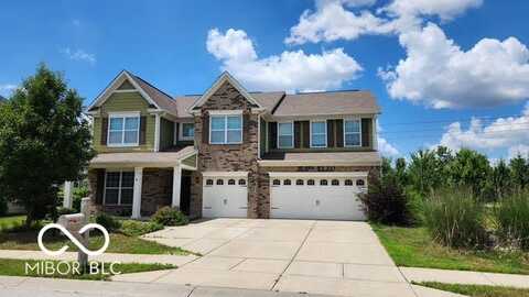 6112 Sugar Maple Drive, Zionsville, IN 46077