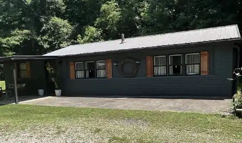 1587 St. Rt. 35, Ray, OH 45672