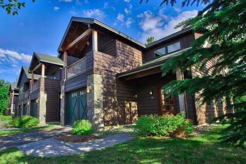 19 Cimarron Trail, Lake Placid, NY 12946