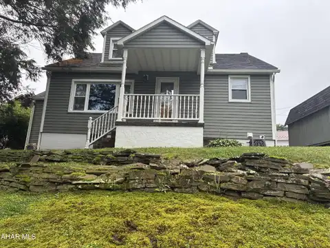 409 5th Street, Tyrone, PA 16686