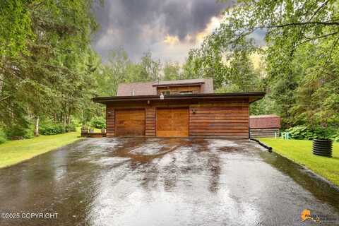 13345 Ridgewood Circle, Anchorage, AK 99516