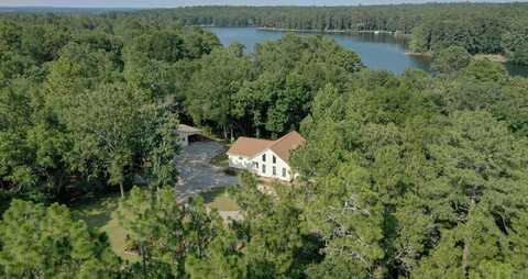 813 Edisto Lake Road, Wagener, SC 29164
