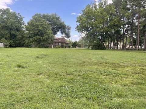 199 D ST, Centerton, AR 72719