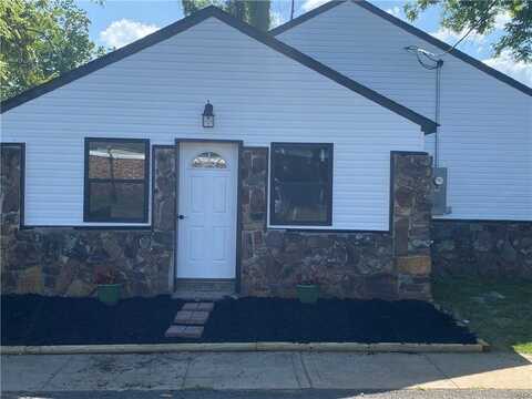21 S Elizabeth ST, Dover, AR 72837