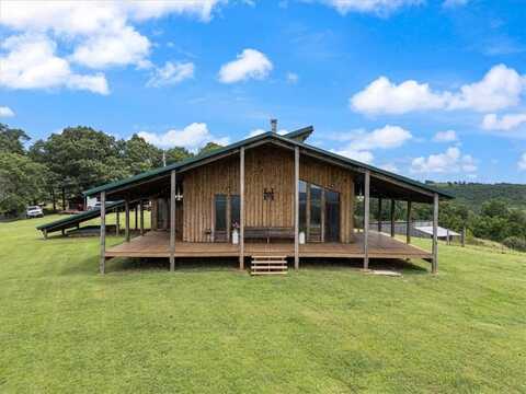 379 Madison 2551, Huntsville, AR 72740