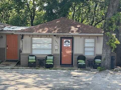 151 W Van Buren, Eureka Springs, AR 72632