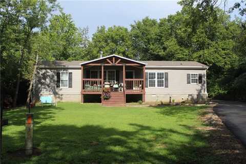 410 Massengale RD, Clarksville, AR 72830